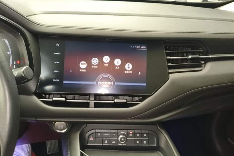 Used Haval F7 2019 1.5T Two-Wheel-Drive i-Type China VI Standard Audio And AC Panel