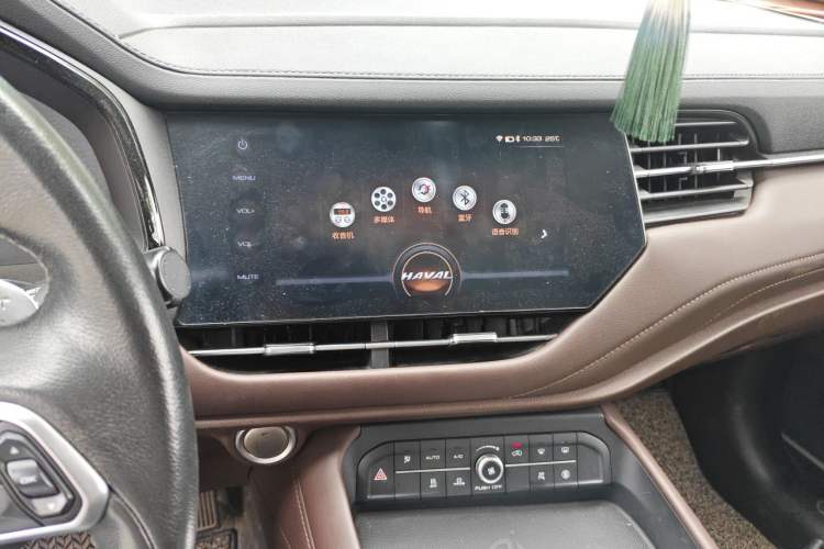Used Haval F7 2019 2.0T Two-Wheel Drive i-Van China V standard Audio And AC Panel