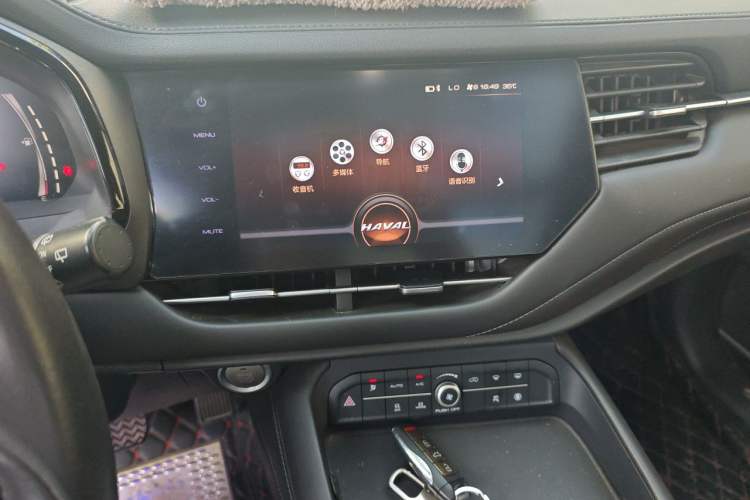 Used Haval F7 2019 1.5T Two-Wheel Drive i-Type China V Standard Audio And AC Panel