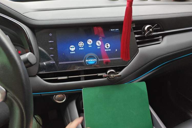 Used Haval F7 2019 1.5T Two-Wheel-Drive i-Type China VI Standard Audio And AC Panel