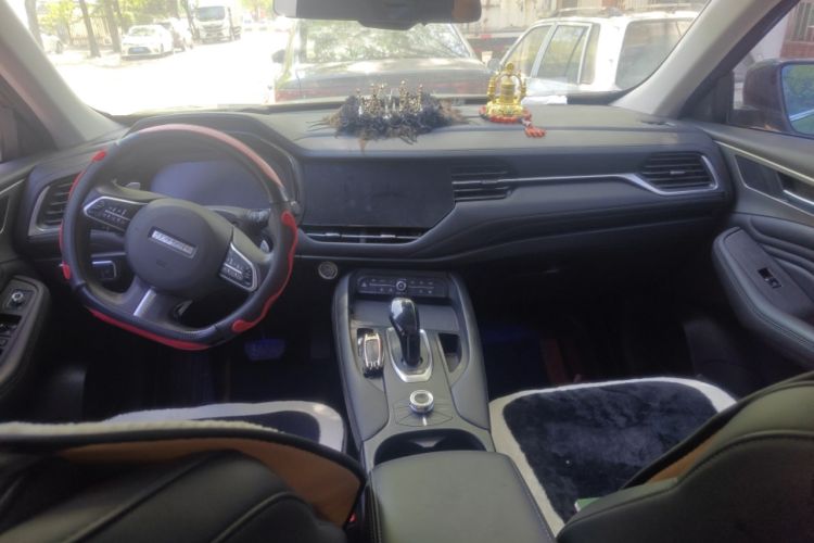 Used Haval F7 2019 1.5T Two-Wheel Drive i-Trend China V Emission Standard Center Console
