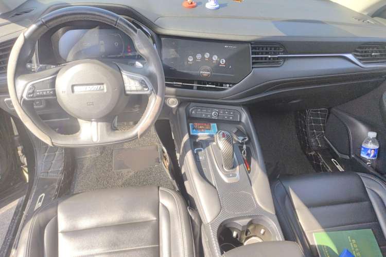 Used Haval F7 2019 1.5T Two-Wheel Drive i-Type China V Standard Center Console
