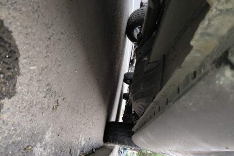 Used Haval F7 2019 2.0T Two-Wheel Drive i-Van China V standard Chassis Front Left