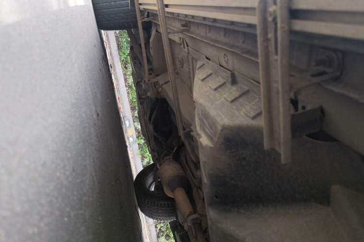Used Haval F7 2019 2.0T Two-Wheel-Drive i-Van China VI Standard Chassis Rear Left