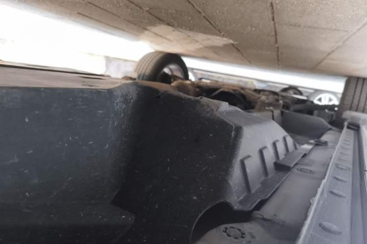 Used Haval F7 2019 2.0T Two-Wheel Drive i-Van China V standard Chassis Rear Left