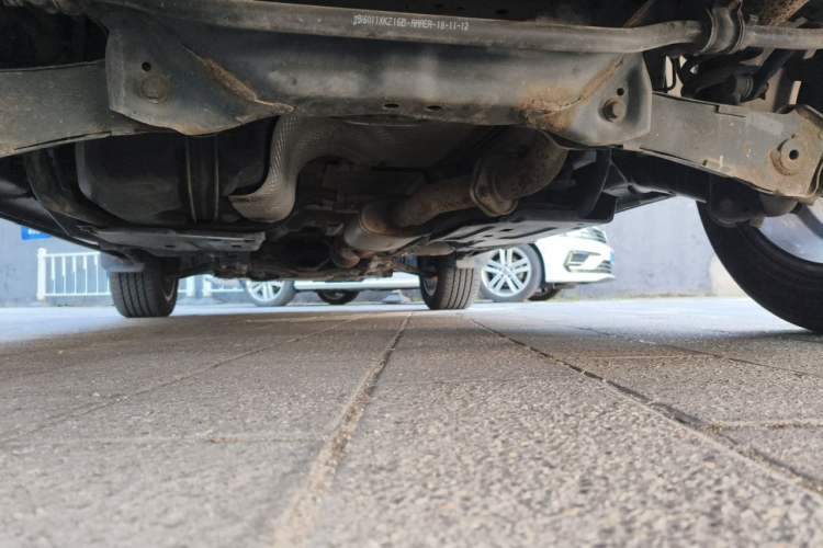 Used Haval F7 2019 2.0T Two-Wheel Drive i-Van China V standard Chassis Rear