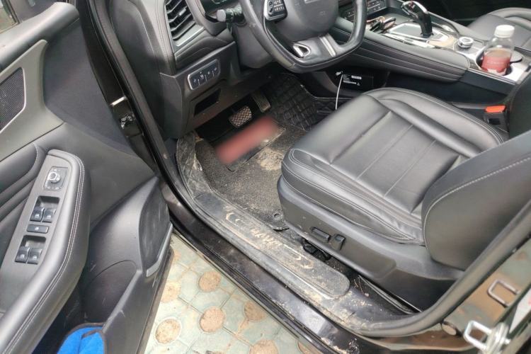 Used Haval F7 2019 2.0T Two-Wheel Drive i-Van China V standard Driver Seat
