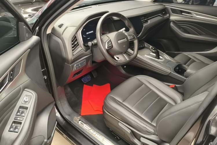 Used Haval F7 2019 1.5T Two-Wheel-Drive i-Type China VI Standard Driver Seat