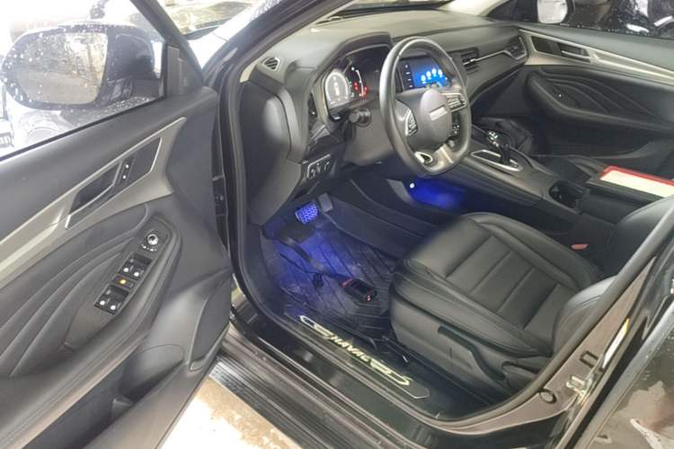 Used Haval F7 2019 1.5T Two-Wheel Drive i-Type China V Standard Driver Seat
