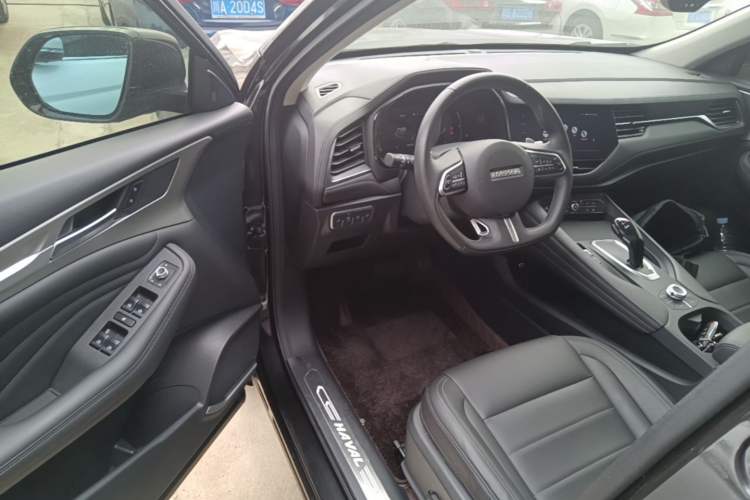 Used Haval F7 2019 1.5T Two-Wheel Drive i-Trend China V Emission Standard Driver Seat