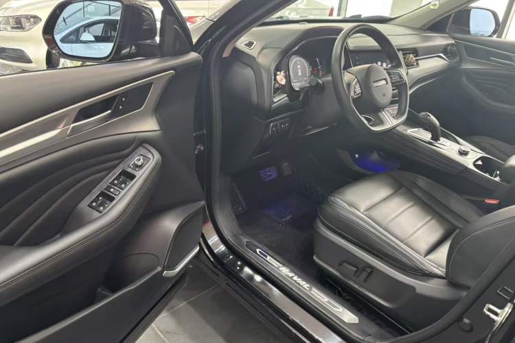 Used Haval F7 2019 1.5T Two-Wheel Drive i-Trend China VI Standard Driver Seat