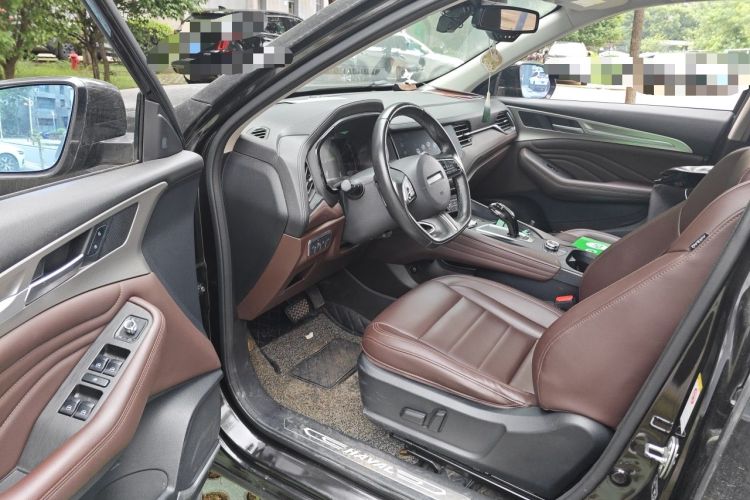 Used Haval F7 2019 2.0T Two-Wheel Drive i-Van China V standard Driver Seat