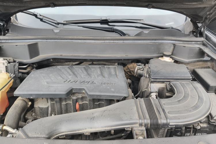 Used Haval F7 2019 1.5T Two-Wheel Drive i-Trend China V Emission Standard Engine Bay