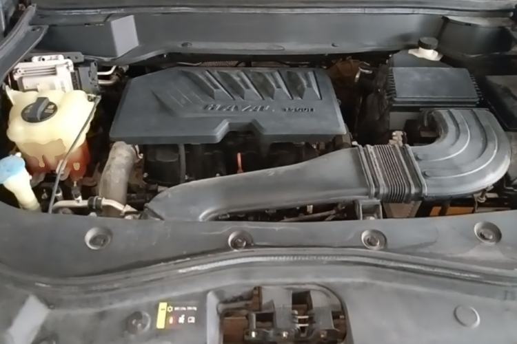 Used Haval F7 2019 1.5T Two-Wheel Drive i-Type China V Standard Engine Bay
