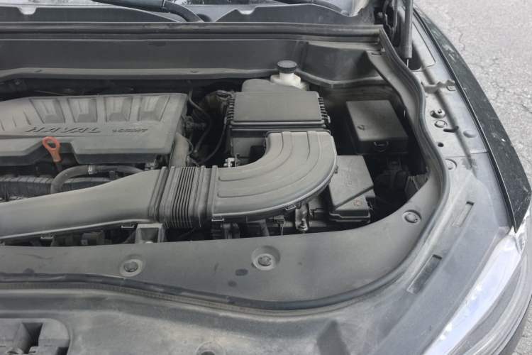 Used Haval F7 2019 1.5T Two-Wheel Drive i-Trend China VI Standard Engine Bay Left