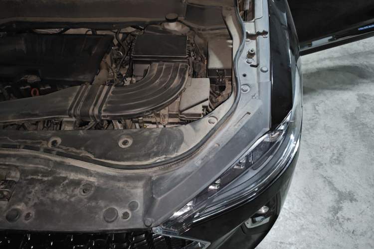 Used Haval F7 2019 1.5T Two-Wheel Drive i-Type China V Standard Engine Bay Left