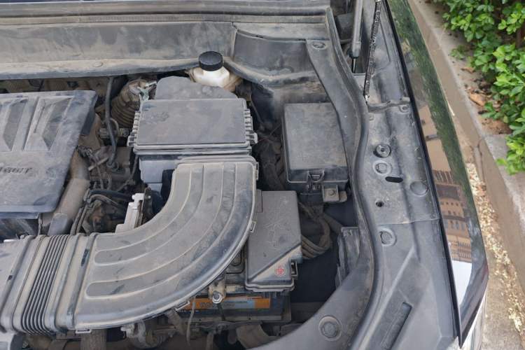 Used Haval F7 2019 1.5T Two-Wheel Drive i-Trend China V Emission Standard Engine Bay Left