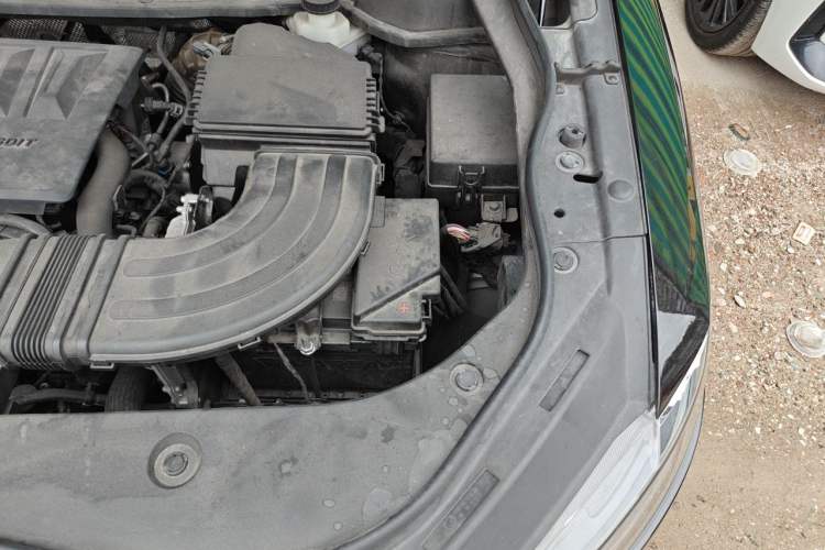 Used Haval F7 2019 1.5T Two-Wheel-Drive i-Type China VI Standard Engine Bay Left
