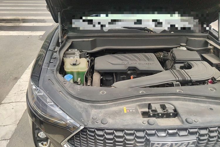 Used Haval F7 2019 1.5T Two-Wheel Drive i-Trend China V Emission Standard Engine Bay Right