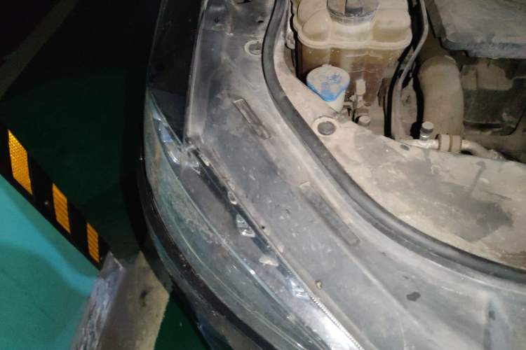 Used Haval F7 2019 1.5T Two-Wheel Drive i-Trend China V Emission Standard Engine Bay Right
