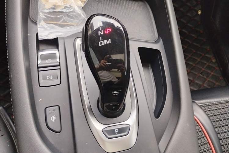 Used Haval F7 2019 1.5T Two-Wheel Drive i-Trend China VI Standard Gear Lever