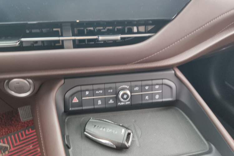 Used Haval F7 2019 1.5T Two-Wheel Drive i-Trend China V Emission Standard Gear Lever