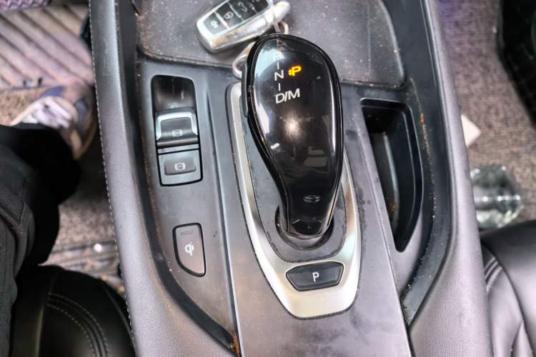 Used Haval F7 2019 1.5T Two-Wheel Drive i-Trend China V Emission Standard Gear Lever