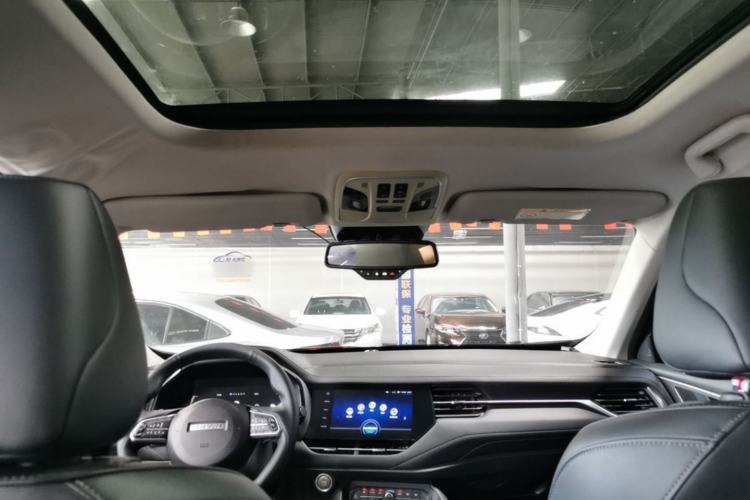 Used Haval F7 2019 1.5T Two-Wheel-Drive i-Type China VI Standard Headliner