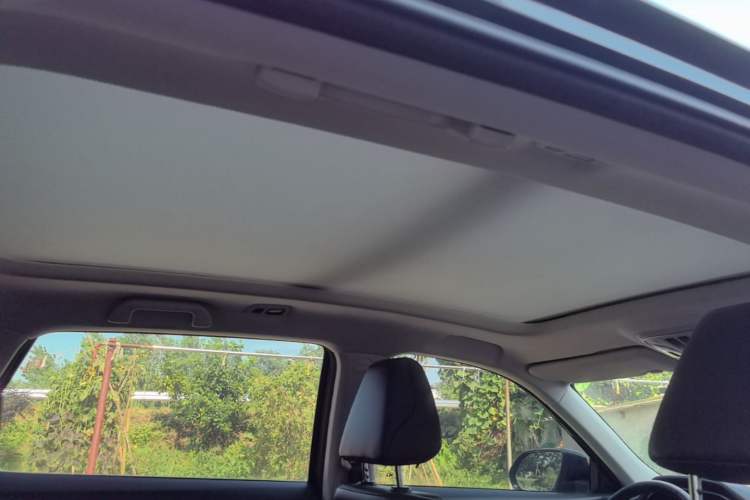 Used Haval F7 2019 1.5T Two-Wheel Drive i-Type China V Standard Headliner