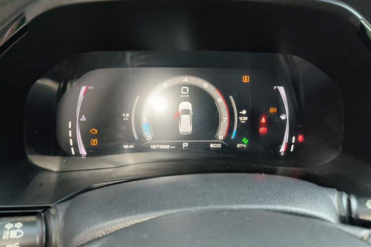 Used Haval F7 2019 2.0T Two-Wheel Drive i-Van China V standard Instrument Cluster