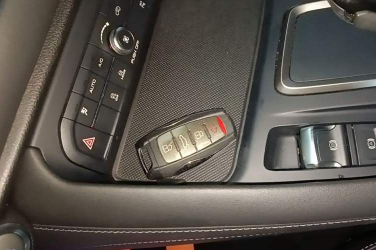 Used Haval F7 2019 1.5T Two-Wheel Drive i-Type China V Standard Interior 1