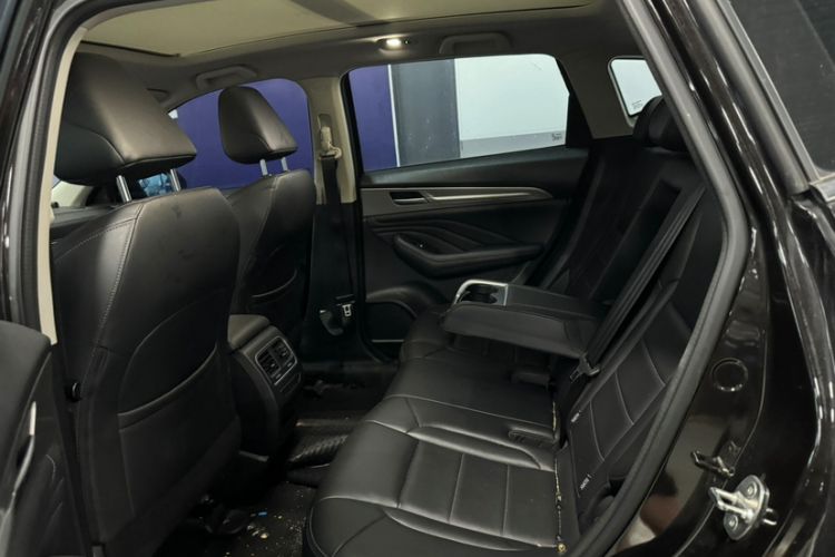 Used Haval F7 2019 1.5T Two-Wheel Drive i-Trend China VI Standard Interior 3