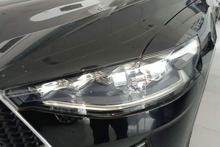 Used Haval F7 2019 1.5T Two-Wheel Drive i-Type China V Standard Left Front Headlight