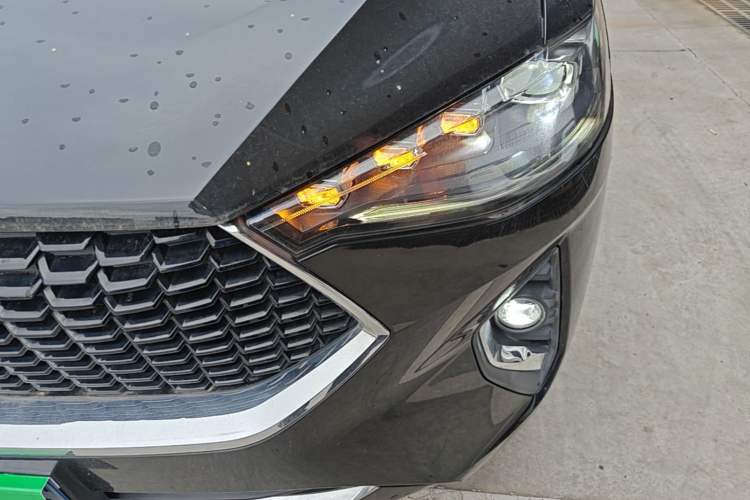 Used Haval F7 2019 1.5T Two-Wheel Drive i-Type China V Standard Left Front Headlight
