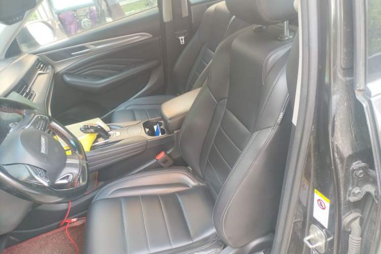 Used Haval F7 2019 1.5T Two-Wheel Drive i-Type China V Standard Left Front Seat