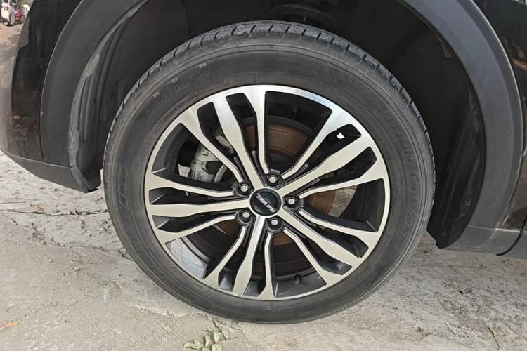 Used Haval F7 2019 2.0T Two-Wheel-Drive i-Van China VI Standard Left Front Wheel Hub