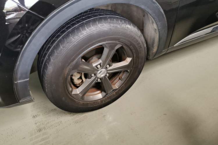 Used Haval F7 2019 1.5T Two-Wheel-Drive i-Type China VI Standard Left Front Wheel Hub