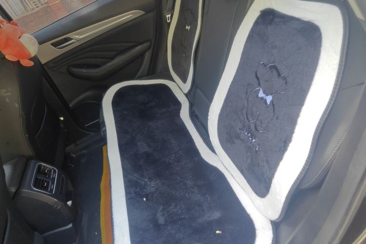 Used Haval F7 2019 1.5T Two-Wheel Drive i-Trend China V Emission Standard Left Rear Seat