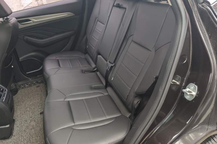 Used Haval F7 2019 1.5T Two-Wheel Drive i-Trend China V Emission Standard Left Rear Seat