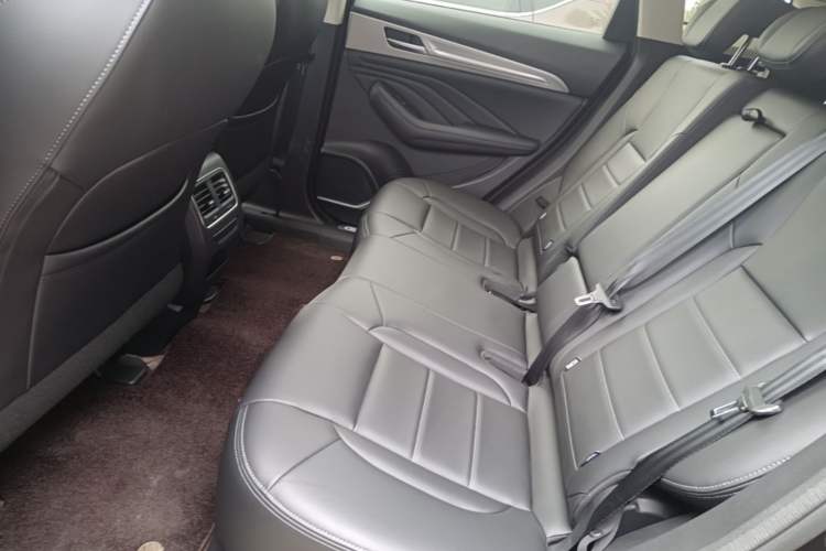 Used Haval F7 2019 1.5T Two-Wheel Drive i-Trend China V Emission Standard Left Rear Seat