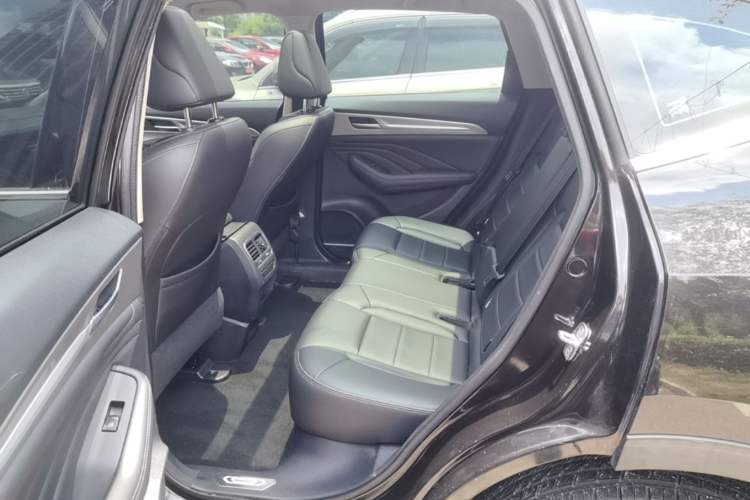 Used Haval F7 2019 1.5T Two-Wheel Drive i-Type China V Standard Left Rear Seat