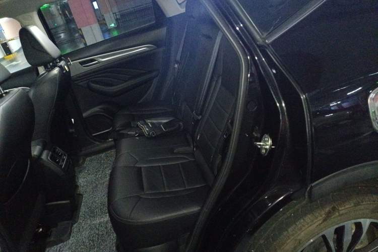 Used Haval F7 2019 2.0T Four-Wheel Drive iJoy China V Standard Left Rear Seat
