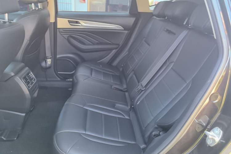 Used Haval F7 2019 1.5T Two-Wheel Drive i-Type China V Standard Left Rear Seat