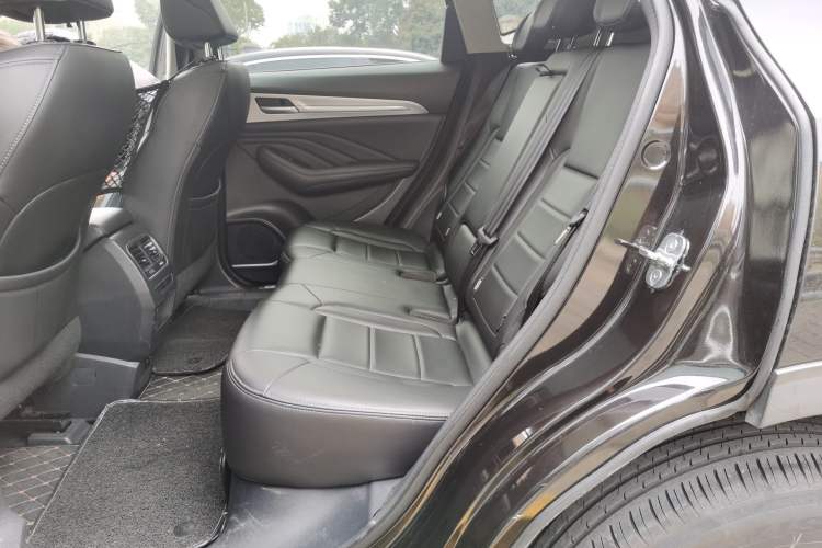 Used Haval F7 2019 1.5T Two-Wheel Drive i-Type China V Standard Left Rear Seat