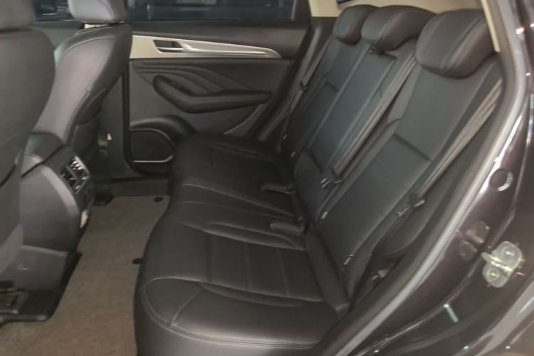 Used Haval F7 2019 2.0T Four-Wheel Drive iJoy China V Standard Left Rear Seat
