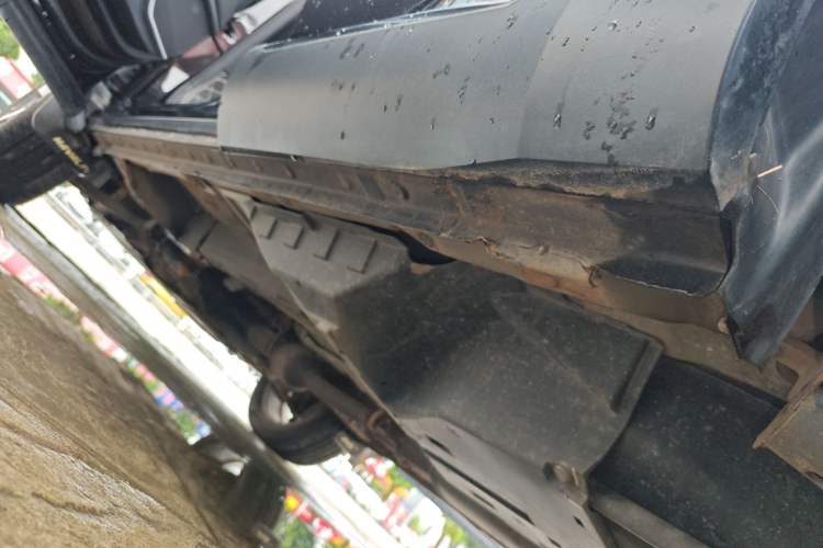 Used Haval F7 2019 1.5T Two-Wheel Drive i-Trend China V Emission Standard Left Side Sill