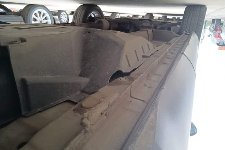Used Haval F7 2019 1.5T Two-Wheel Drive i-Trend China V Emission Standard Left Side Sill