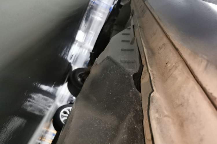 Used Haval F7 2019 1.5T Two-Wheel-Drive i-Type China VI Standard Left Side Sill