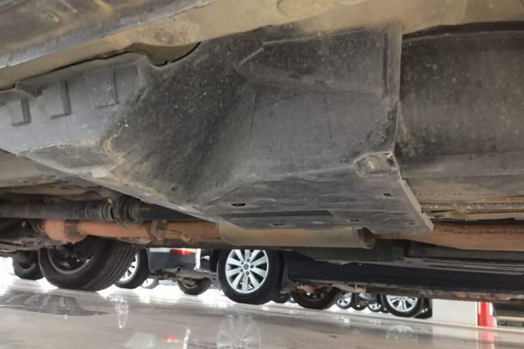 Used Haval F7 2019 2.0T Four-Wheel Drive iJoy China V Standard Left Side Sill