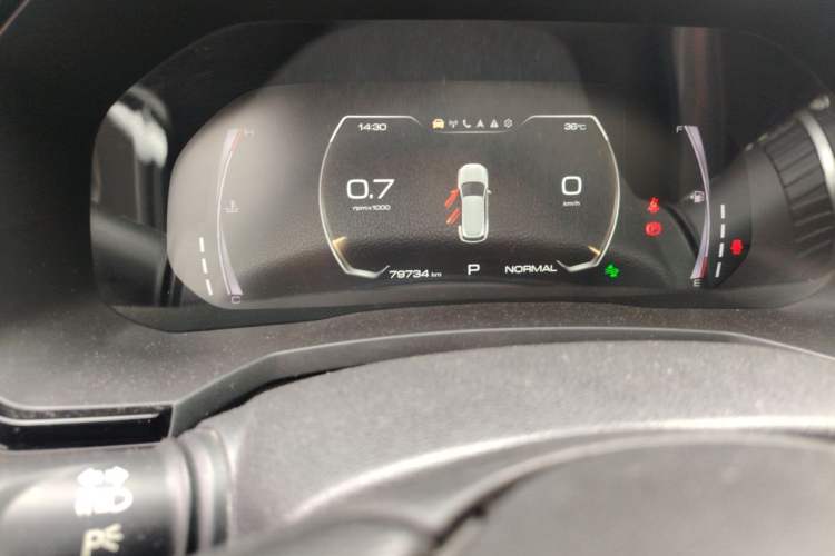 Used Haval F7 2019 2.0T Two-Wheel Drive i-Van China V standard Odometer Close Up